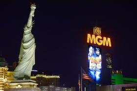 OPERADORA DE JOGO DE MACAU MELCO CROWN AUMENTOU RECEITAS EM 17% NO SEGUNDO TRIMESTRE