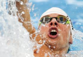 RIO2016: NADADOR ANGOLANO PEDRO PINOTES A DOIS SEGUNDOS DA FELICIDADE TOTAL
