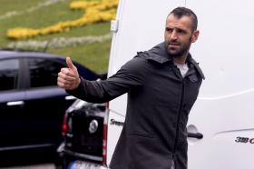 EDUARDO ASSINA POR UMA ÉPOCA COM O CHELSEA