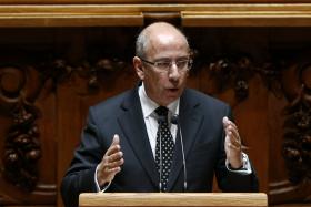 CDS-PP CONSIDERA ÚTIL AO RELACIONAMENTO PORTUGAL/ANGOLA IDA AO CONGRESSO DO MPLA