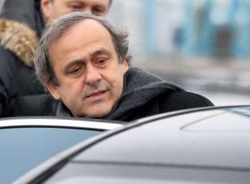 ADVOGADOS DE PLATINI QUEREM EXPLICAÇÕES DO TRIBUNAL ARBITRAL DO DESPORTO