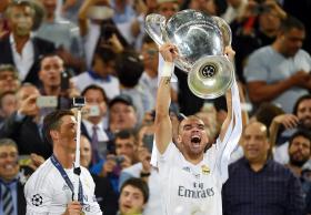 RONALDO E PEPE FALHAM SUPERTAÇA EUROPEIA