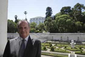 AÇORES/ELEIÇÕES: CARLOS CÉSAR É NOVAMENTE MANDATÁRIO REGIONAL DO PS