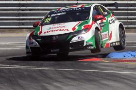 PILOTO PORTUGUÊS TIAGO MONTEIRO (HONDA) NO TOP 5 NO WTCC NA ARGENTINA