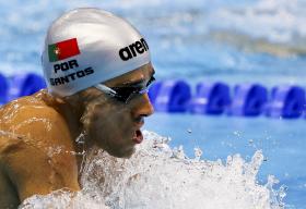 RIO2016: NADADOR ALEXIS SANTOS 12.º NA MEIA-FINAL DOS 200 METROS ESTILOS