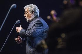 PLÁCIDO DOMINGO CANTA ESTE SÁBADO NUM RIO DA AMAZÓNIA EM DEFESA DO AMBIENTE