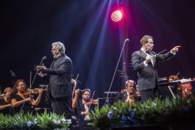 O “PROJETO COMPLETAMENTE LOUCO” DE UM CONCERTO NA AMAZÓNIA EM DEFESA DO AMBIENTE