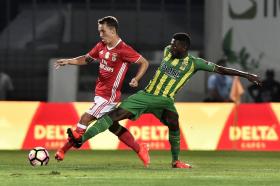 BENFICA VENCE EM TONDELA COM GOLOS DE LISANDRO LÓPEZ E ANDRÉ HORTA