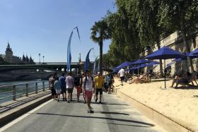 “PARIS PLAGES” COM MENOS VISITANTES E MAIS POLÍCIAS E MILITARES