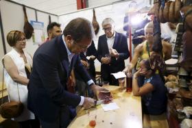 É “OBRIGAÇÃO MORAL” DA ESQUERDA DAR ESTABILIDADE E APROVAR ORÇAMENTO PARA 2017 — PASSOS COELHO