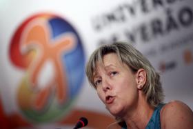 CGD: MARIA LUÍS ALBUQUERQUE CRITICA “SUCESSÃO DE TRAPALHADAS”