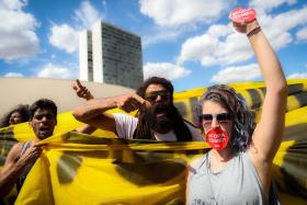 QUATRO DETIDOS EM PROTESTOS EM SÃO PAULO CONTRA DESTITUIÇÃO DE DILMA ROUSSEFF