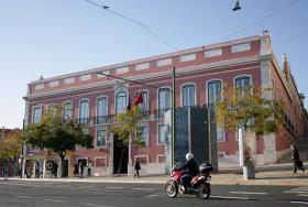 PROPRIETÁRIOS LISBONENSES PEDEM FIM DE ISENÇÃO DO IMI PARA IMÓVEIS DOS PARTIDOS POLÍTICOS