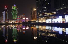 RECEITAS DOS CASINOS DE MACAU SUBIRAM 1,1% EM AGOSTO, PELA PRIMEIRA VEZ DESDE 2014