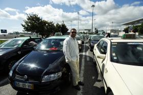 TAXISTAS MARCAM NOVA CONCENTRAÇÃO DE PROTESTO PARA 10 DE OUTUBRO