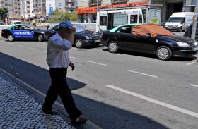 CHUVA FORTE NA TERÇA-FEIRA, MAS FIM DE SEMANA JÁ COM TEMPERATURAS DE VERÃO – IPMA