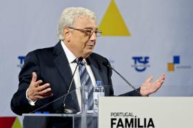 PRESIDENTE DA MOTA-ENGIL SEM CONFIANÇA PARA INVESTIR EM PORTUGAL