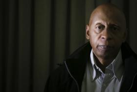 OPOSITOR CUBANO GUILLERMO FARIÑAS PAROU GREVE DE FOME AO FIM DE 54 DIAS