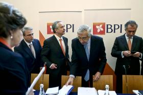 ACIONISTAS DO BPI APROVAM DESBLINDAGEM DOS ESTATUTOS DO BANCO