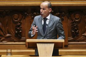 OE2106: CDS PREOCUPADO COM DADOS ORÇAMENTAIS QUE “NÃO SÃO BOAS NOTÍCIAS”