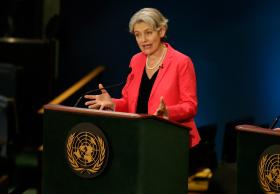 IRINA BOKOVA “COMPLETAMENTE COMPROMETIDA” NA CORRIDA A SECRETÁRIA-GERAL DA ONU