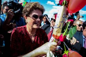 DEFESA DE DILMA ENTREGA ÚLTIMO RECURSO PARA TENTAR ANULAR DESTITUIÇÃO