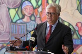 GOVERNO ESTUDA MAIS DE 150 MEDIDAS PARA RECUPERAR O INTERIOR