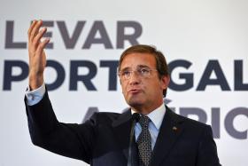 PASSOS COELHO REJEITA COMPROMISSOS COM QUEM “É REVANCHISTA” E “ANDA À PEDRADA”