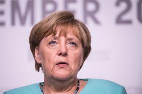 MERKEL ANUNCIA PLANO PARA UM “NOVO RUMO” DA UNIÃO EUROPEIA