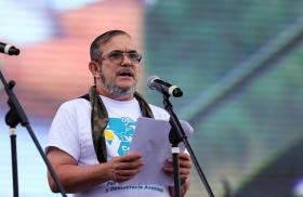 LÍDER DAS FARC PERMANECE NA LIDERANÇA DA GUERRILHA, QUE SERÁ MOVIMENTO POLÍTICO