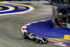 ROSBERG VENCE EM SINGAPURA E É O NOVO LÍDER DO MUNDIAL DE FÓRMULA 1