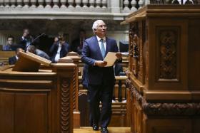 OE2016: COSTA CONFIANTE QUE PORTUGAL TERÁ DÉFICE INFERIOR A 2,5%