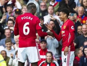 UNITED DE MOURINHO REGRESSA ÀS VITÓRIAS NA LIGA INGLESA AO VENCER CAMPEÃO LEICESTER