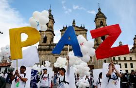 ACORDO COM FARC AINDA NÃO É SINÓNIMO DE PAZ PARA COLOMBIANOS QUE VIVEM NOS PALCOS DO CONFLITO