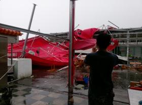 TUFÃO MEGI CAUSA QUATRO MORTOS E 329 FERIDOS EM TAIWAN