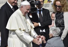 PAPA CONFIRMOU QUE VISITARÁ FÁTIMA EM 2017 – BISPO AUXILIAR DE LISBOA