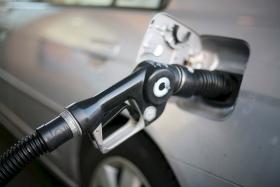 REVENDEDORES ADMITEM SUBIDA DOS COMBUSTÍVEIS E PEDEM POLÍTICA RACIONAL