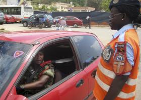AGENTES DA POLÍCIA DE LUANDA EXPULSOS POR COAGIREM AUTOMOBILISTAS