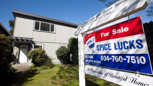 VENDA DE CASAS NO CANADÁ CAEM PELO QUARTO MÊS CONSECUTIVO
