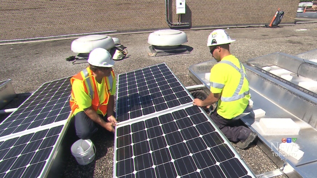 ONTÁRIO CANCELA PLANOS PARA MAIS PROJETOS DE ENERGIA VERDE