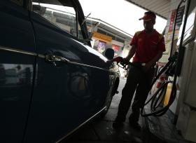 GOVERNO MOÇAMBICANO JUSTIFICA SUBIDA DE PREÇO DE COMBUSTÍVEIS COM DIFÍCIL CONJUNTURA ECONÓMICA