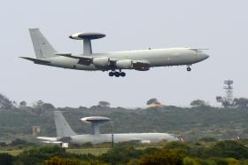 AVIÕES RADAR DA NATO ESTÃO A APOIAR COLIGAÇÃO INTERNACIONAL NO COMBATE AO ESTADO ISLÂMICO