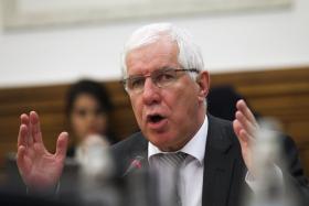 HONÓRIO NOVO QUER EXPLICAÇÕES PELO DESAPARECIMENTO DA PROCURAÇÃO NA CÂMARA DO PORTO