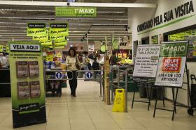 HIPERMERCADOS DEVEM 15 MILHÕES DE EUROS DE TAXA DE SEGURANÇA ALIMENTAR – GOVERNO