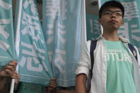 ATIVISTA DE HONG KONG JOSHUA WONG DETIDO NA TAILÂNDIA