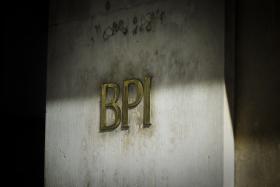 SINERGIAS APONTADAS PELO CAIXABANK SÃO COMPATÍVEIS COM SAÍDA DE MIL TRABALHADORES – ADMINISTRAÇÃO DO BPI