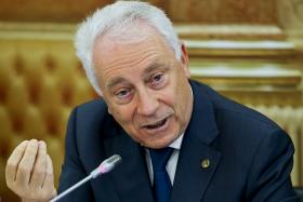 EQUIVALÊNCIA DE SUPERVISÃO COM PALOP É URGENTE PARA FINANCIAR ECONOMIAS — CARLOS COSTA