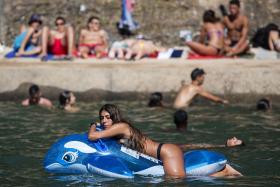 TEMPERATURAS MÁXIMAS ACIMA DOS 30 GRAUS NO FERIADO DA REPÚBLICA