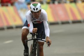 NELSON OLIVEIRA TRISTE POR UM DOS PRIORES ‘CRONOS’ DA VIDA NO MUNDIAL DE CICLISMO