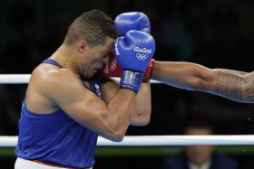 ÁRBITROS E JUÍZES DE BOXE SUSPENSOS PREVENTIVAMENTE APÓS CONTROVÉRSIAS NO RIO2016
